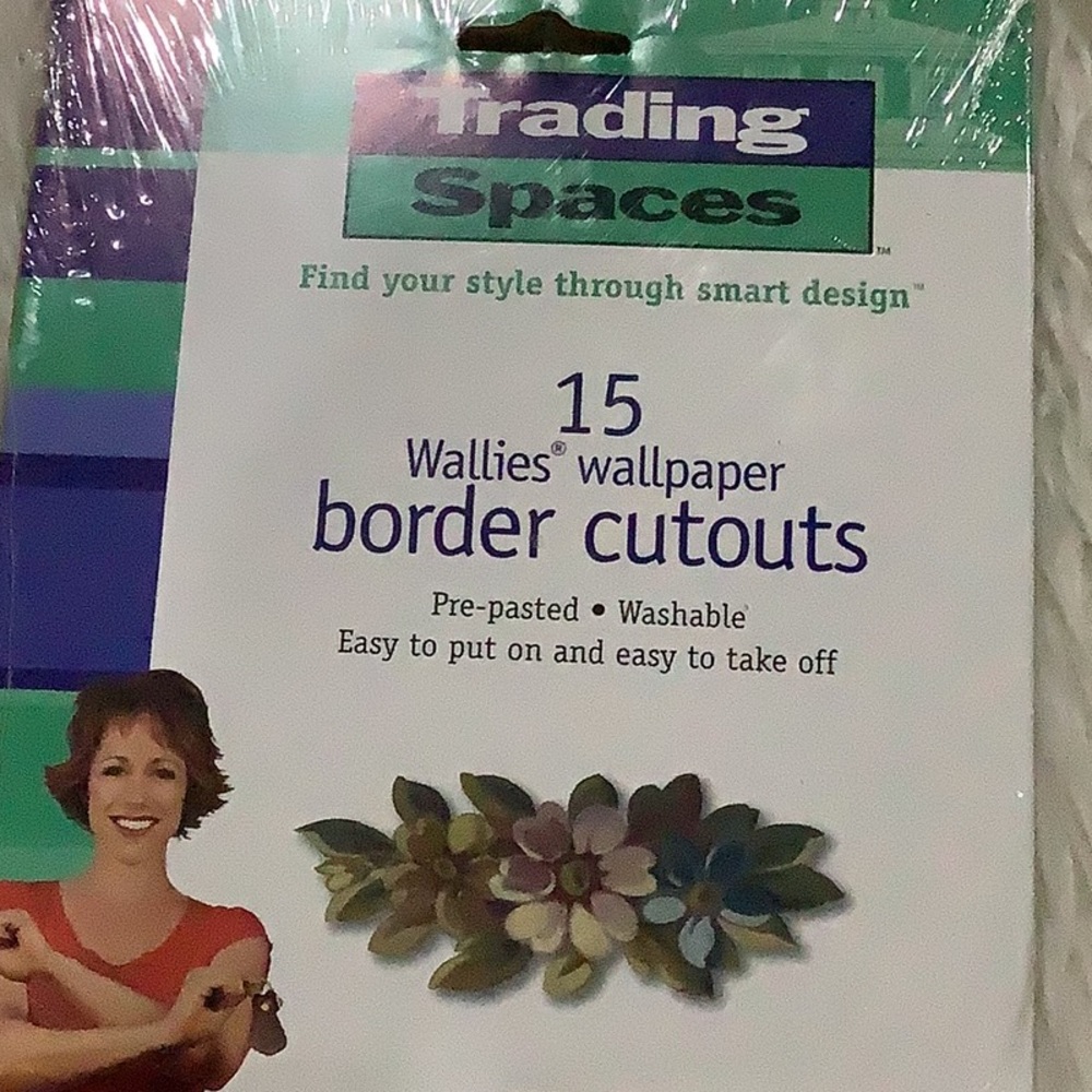 Trading spaces wallpaper border cutouts floral